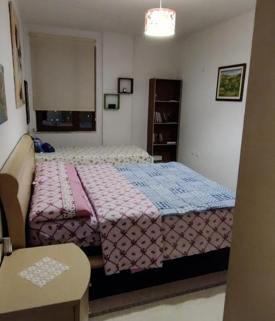 Apartment Apartment Tirana 0*,  Albanien